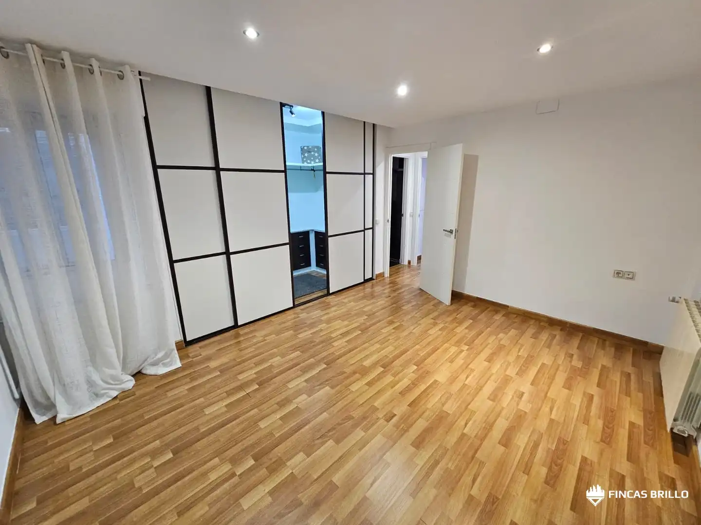Wohnung zur Miete in Calle Ronda de Muñoz Torrero, Malpartida de Cáceres