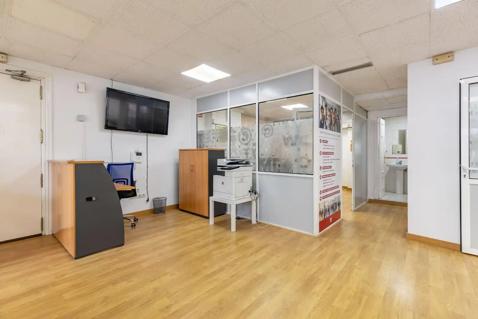 Office for rent in Valencia  with Air Conditioner and Heating
