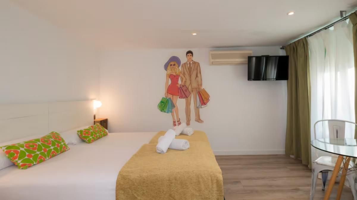 Study to rent in Barri Gòtic