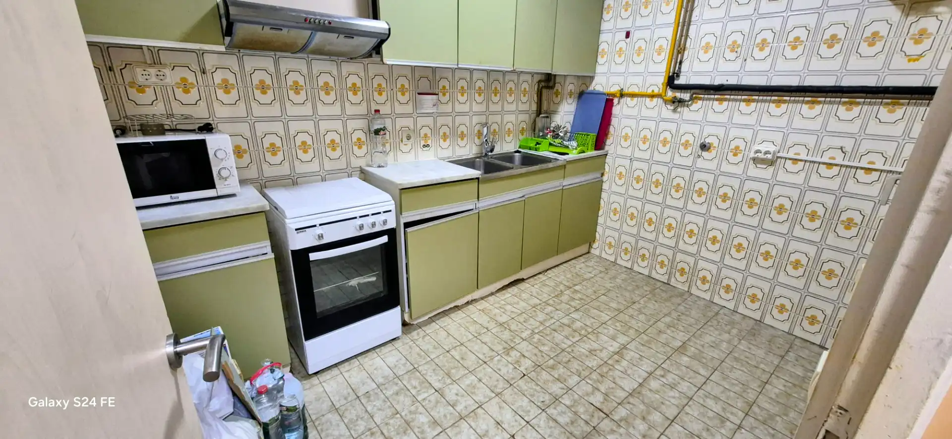 Kitchen of Flat for sale in Barcelona  with Air Conditioner, Furnished and Oven