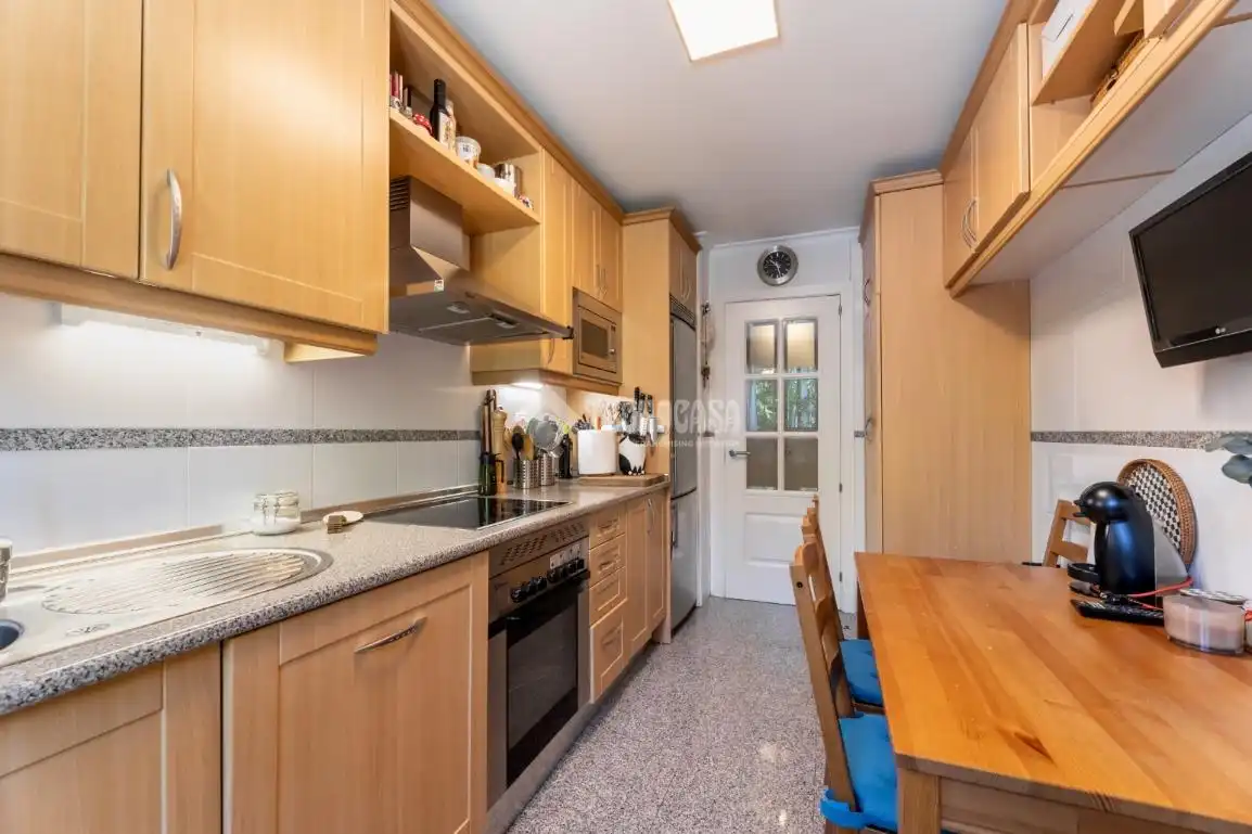Küche von Wohnung zum Verkauf in Las Rozas de Madrid mit Abstellraum
