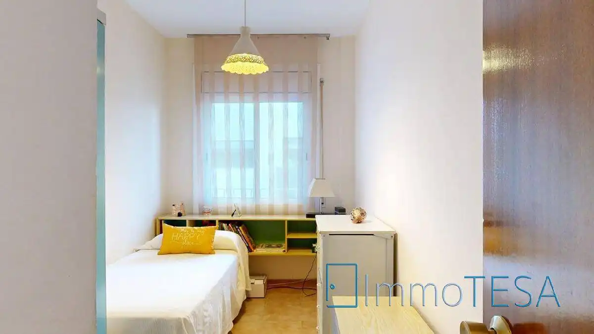 Habitación de Piso en venta en Barberà del Vallès con Calefacción, Trastero y Balcón