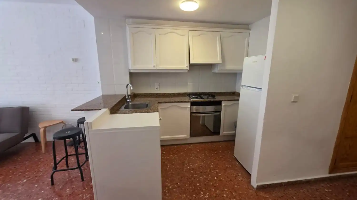 Cuina de Estudi en venda en Gandia amb Aire condicionat, Traster i Moblat
