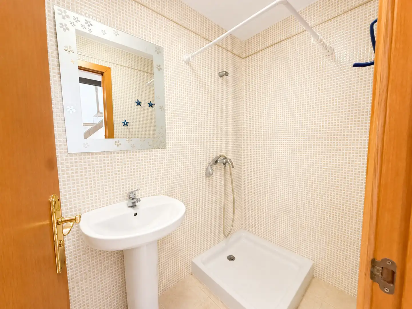 Bathroom of Flat for sale in Mont-roig del Camp  with Air Conditioner, Heating and Terrace