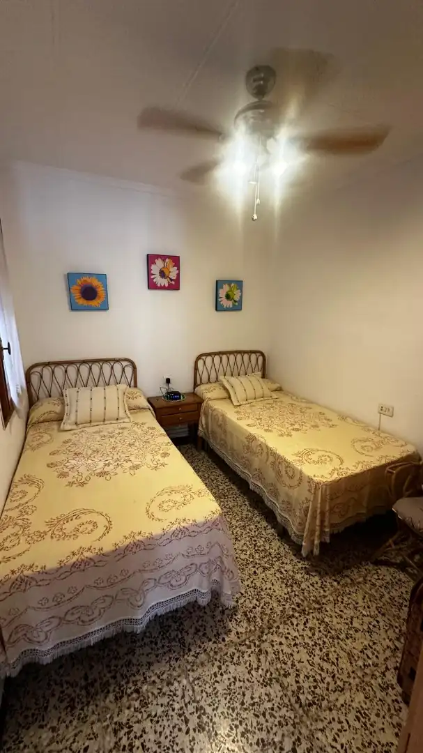 Dormitori de Casa adosada en venda en Torrevieja amb Moblat, Rentadora i Microones