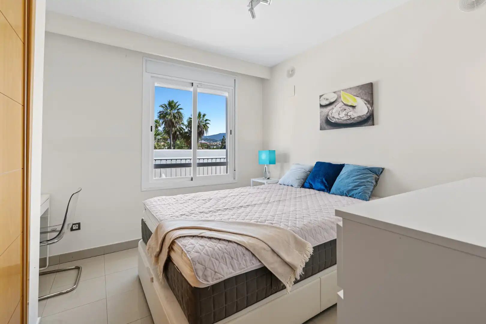 Bedroom of Apartments for rent in Estepona  with Air Conditioner, Terrace and Storage room