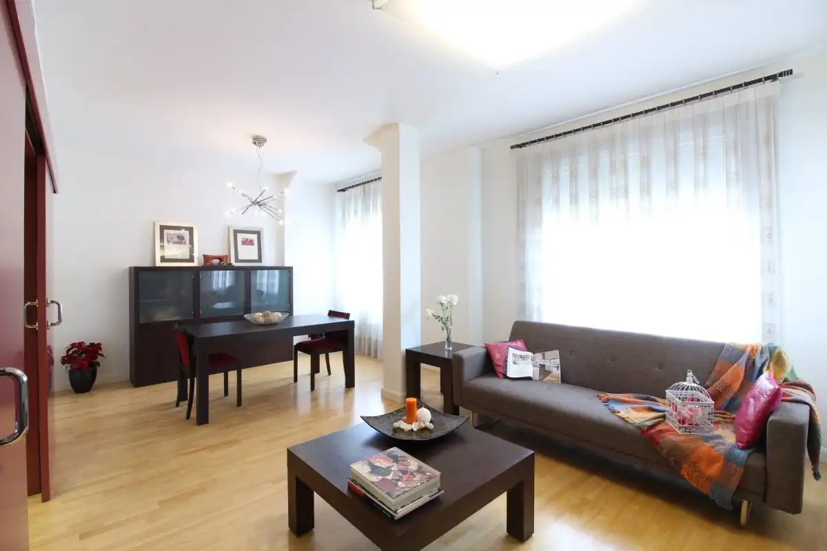 Sala de estar de Piso de alquiler en Valencia con Aire acondicionado, Calefacción y Parquet