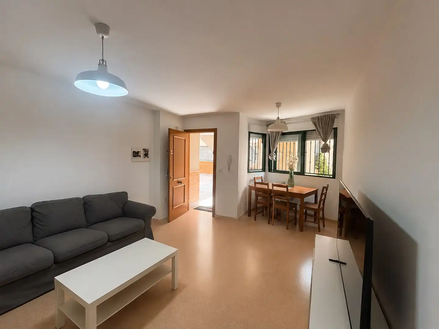 Living room of Ground floor for sale in San Vicente del Raspeig / Sant Vicent del Raspeig  with Storage room and Furnished