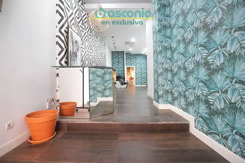 Commercial properties for sale in Basauri   with Air Conditioner, Heating and Furnished