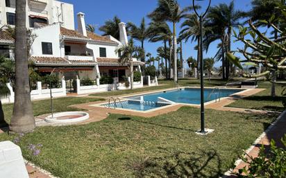 Piscina de Casa o xalet en venda en Vélez-Málaga amb Terrassa