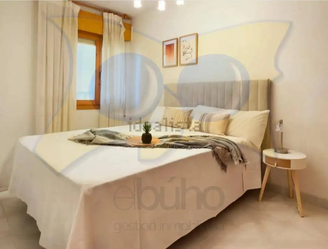 Dormitori de Pis en venda en Torrevieja amb Aire condicionat, Terrassa i Moblat