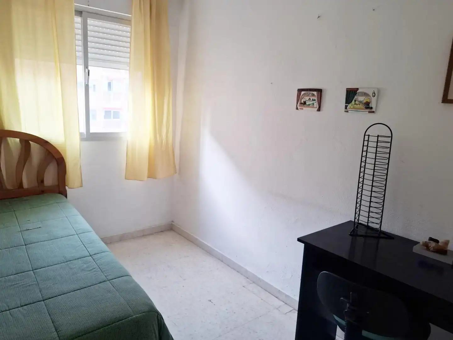 Habitación de Piso en venta en Málaga con Aire acondicionado, Terraza y Trastero