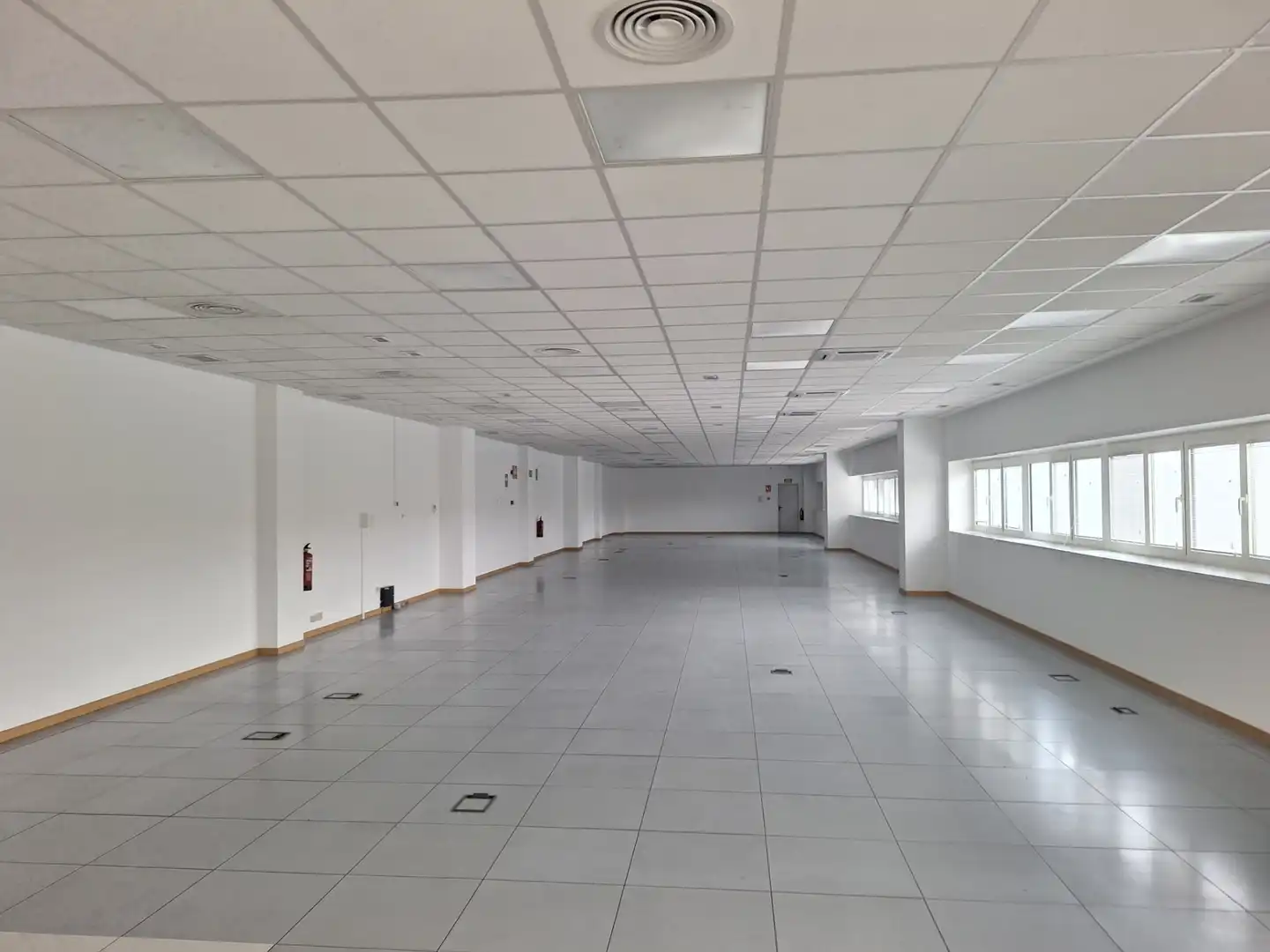 Nau industrial de lloguer a Calle la Lobera 25, imagen 11