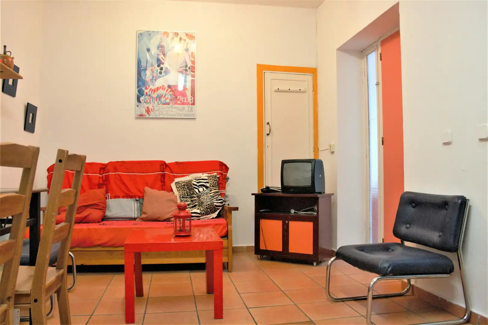 Living room of Flat for share in Sevilla  with Furnished, Washing machine and TV