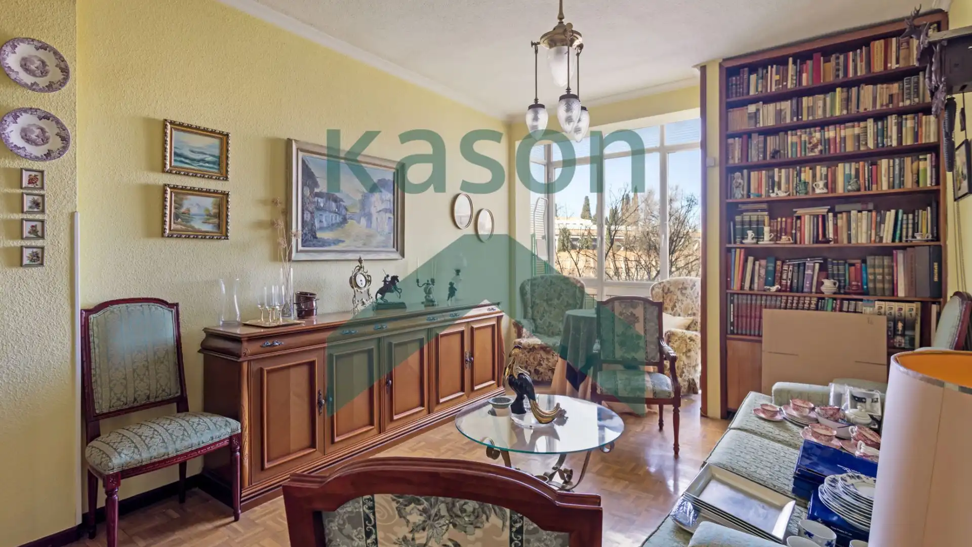 Living room of Flat for sale in  Madrid Capital  with Air Conditioner, Heating and Terrace