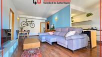 Living room of Flat for sale in Sant Andreu de la Barca  with Air Conditioner, Heating and Parquet flooring