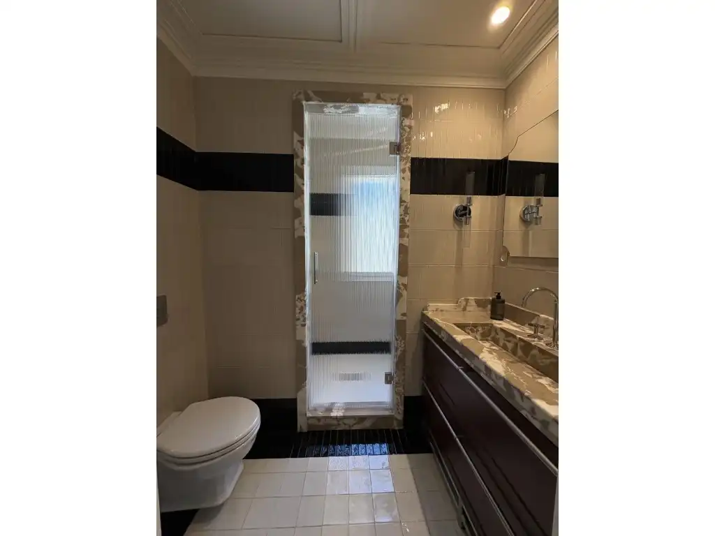 Baño de Piso en venta en Madrid con Balcón