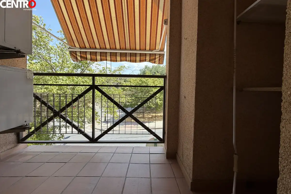 Terraza de Piso en venta en Granada con Aire acondicionado, Calefacción y Jardín privado