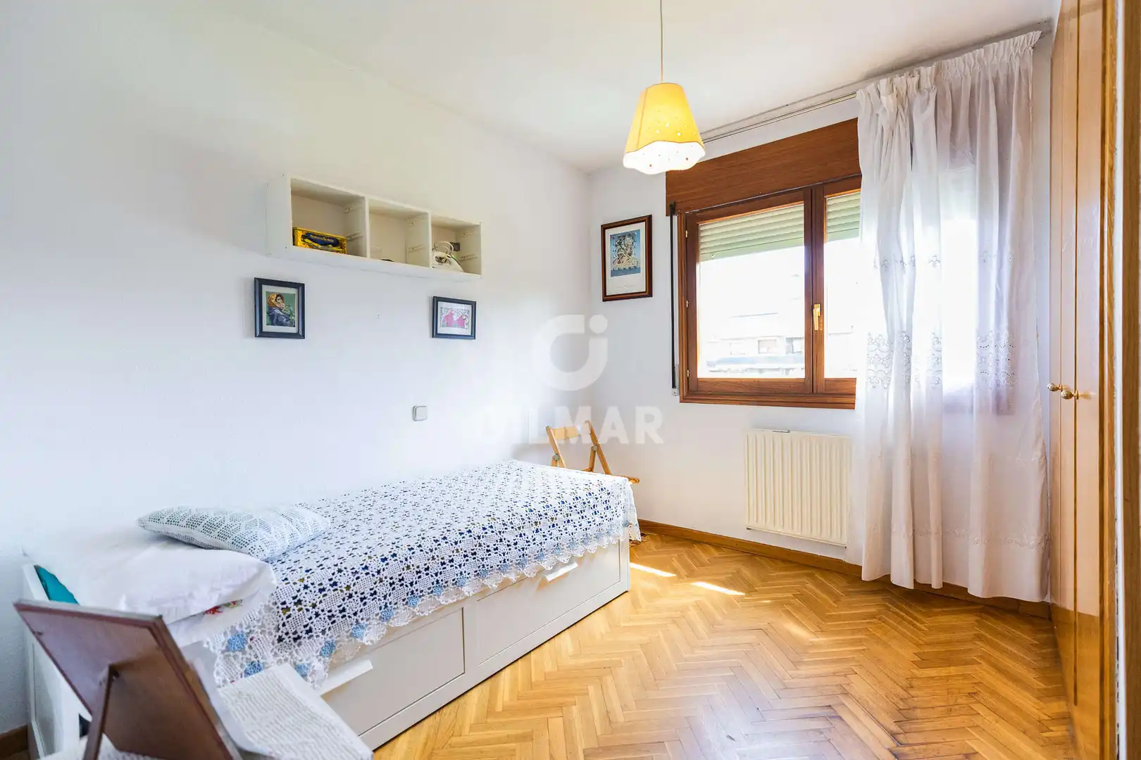 Habitación de Casa adosada en venta en Collado Villalba con Calefacción, Jardín privado y Piscina