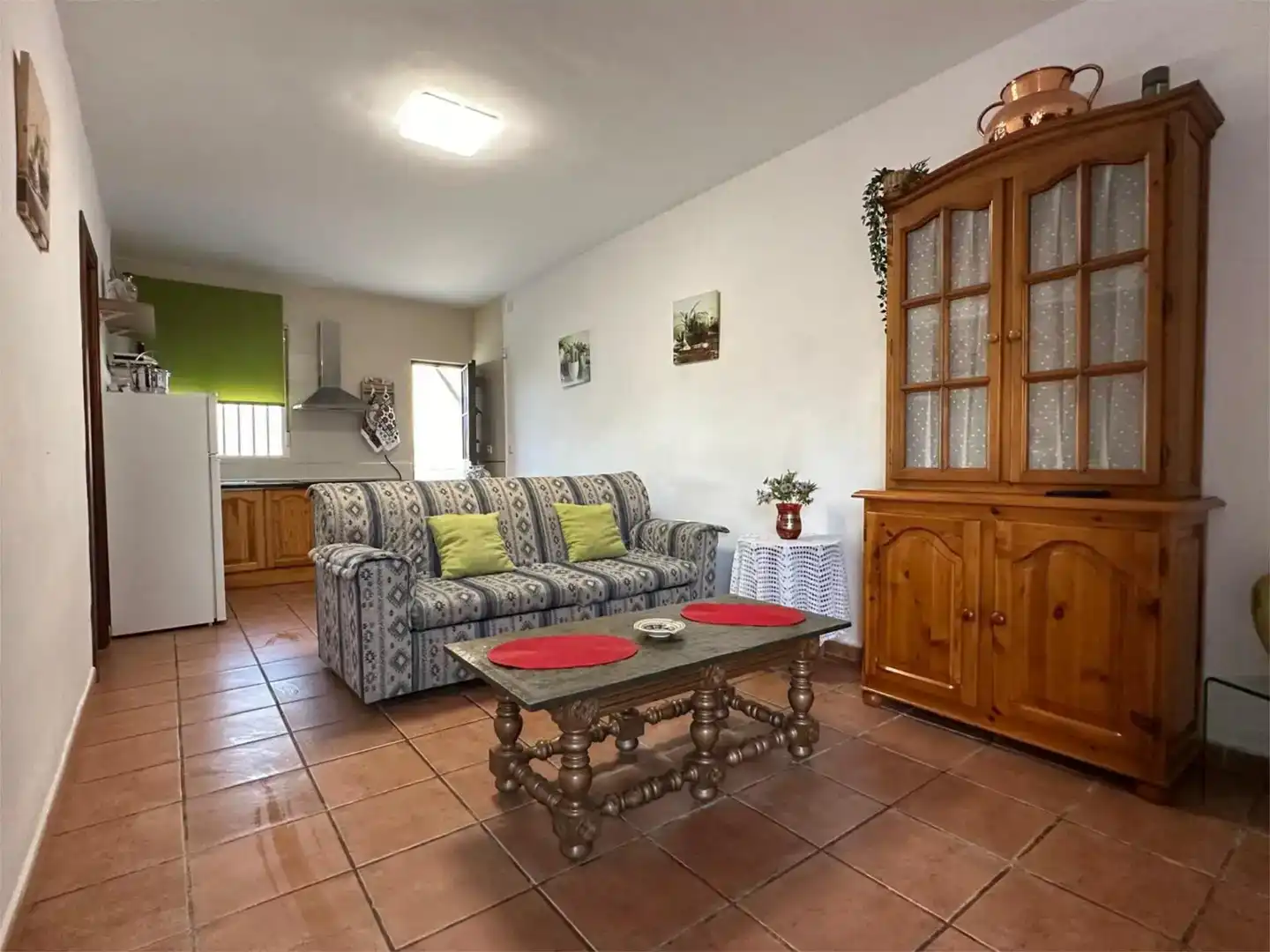 Sala d'estar de Casa o xalet de lloguer en Colmenar amb Jardí privat, Moblat i Forn