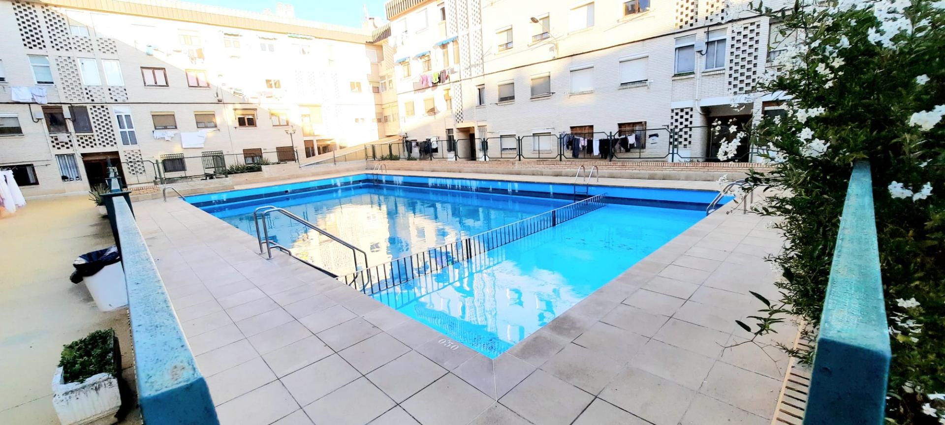 Piscina de Pis en venda en Utebo amb Piscina