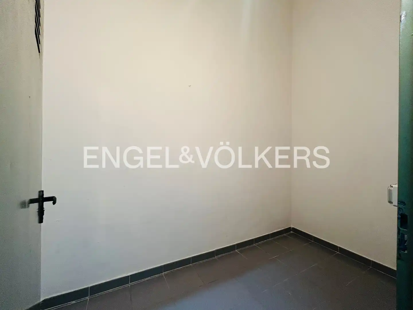 Flat for sale in Alcobendas  with Heating, Storage room and Swimming Pool