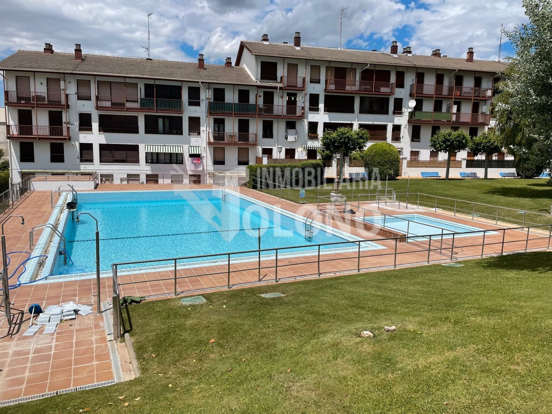 Schwimmbecken von Wohnungen zum verkauf in Labastida / Bastida mit Terrasse, Möbliert und Gemeinschaftspool