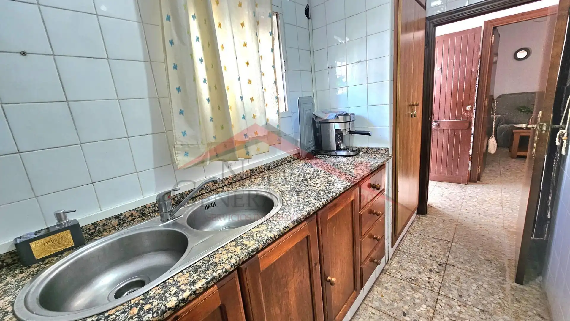 Kitchen of Houses for sale in Conil de la Frontera