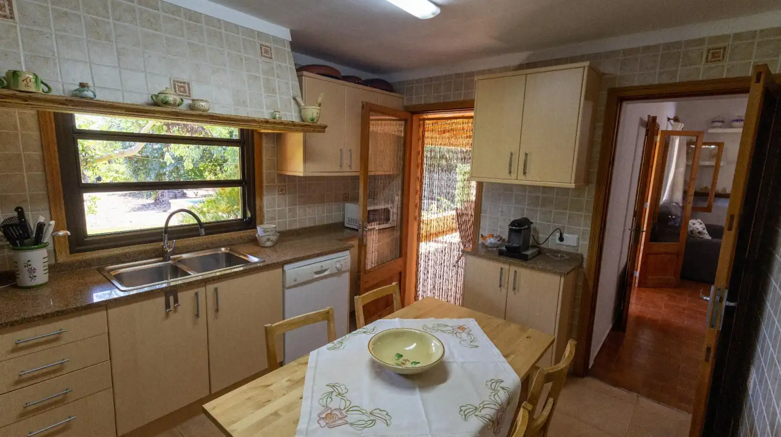 Cuina de Casa o xalet en venda en Pollença amb Aire condicionat, Terrassa i Traster