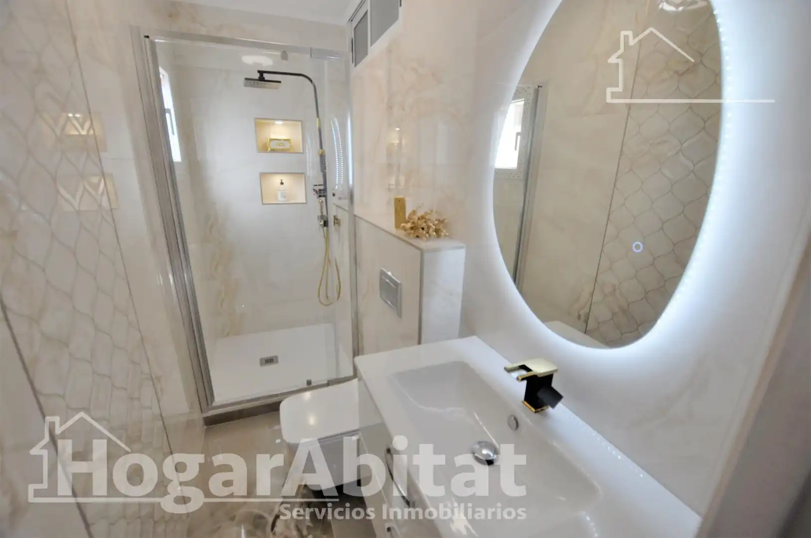 Baño de Piso en venta en Mislata
