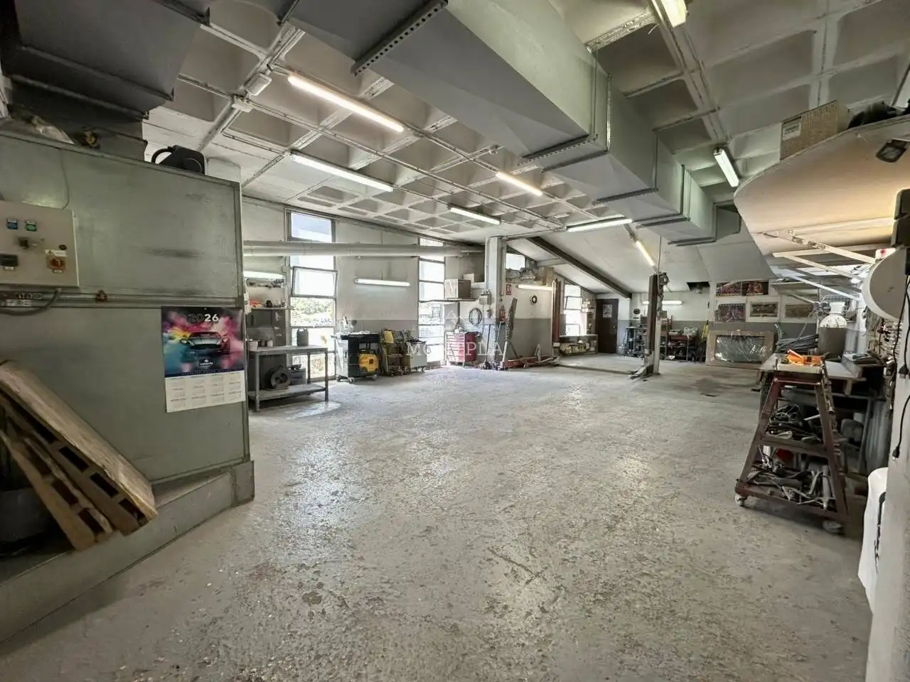 Nave industrielle à vendre à Les Escaldes