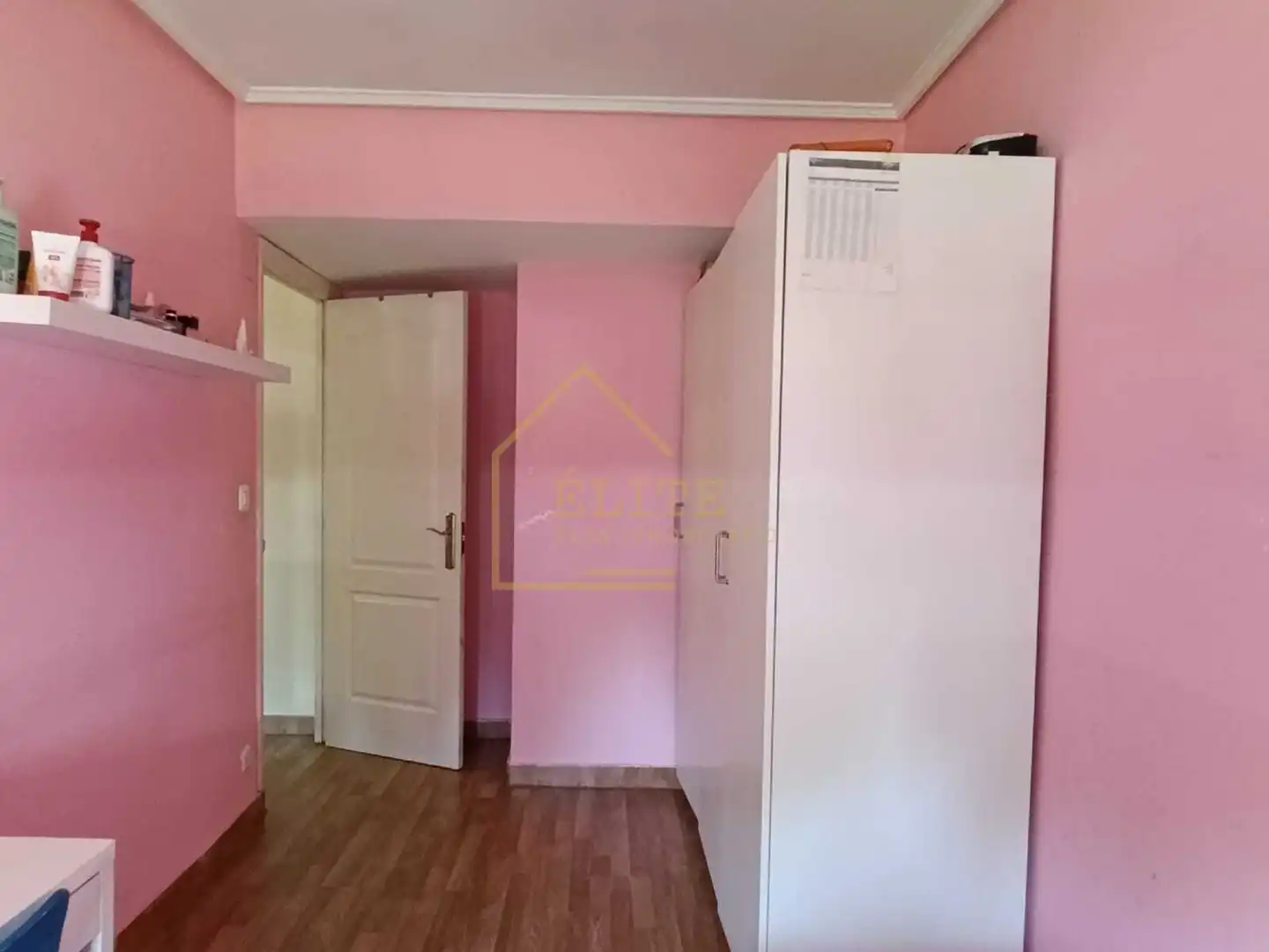 Habitación de Piso en venta en Santurtzi  con Calefacción, Parquet y Trastero