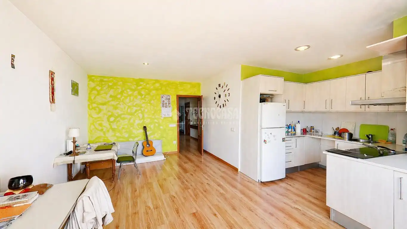 Living room of Flat for sale in Torelló