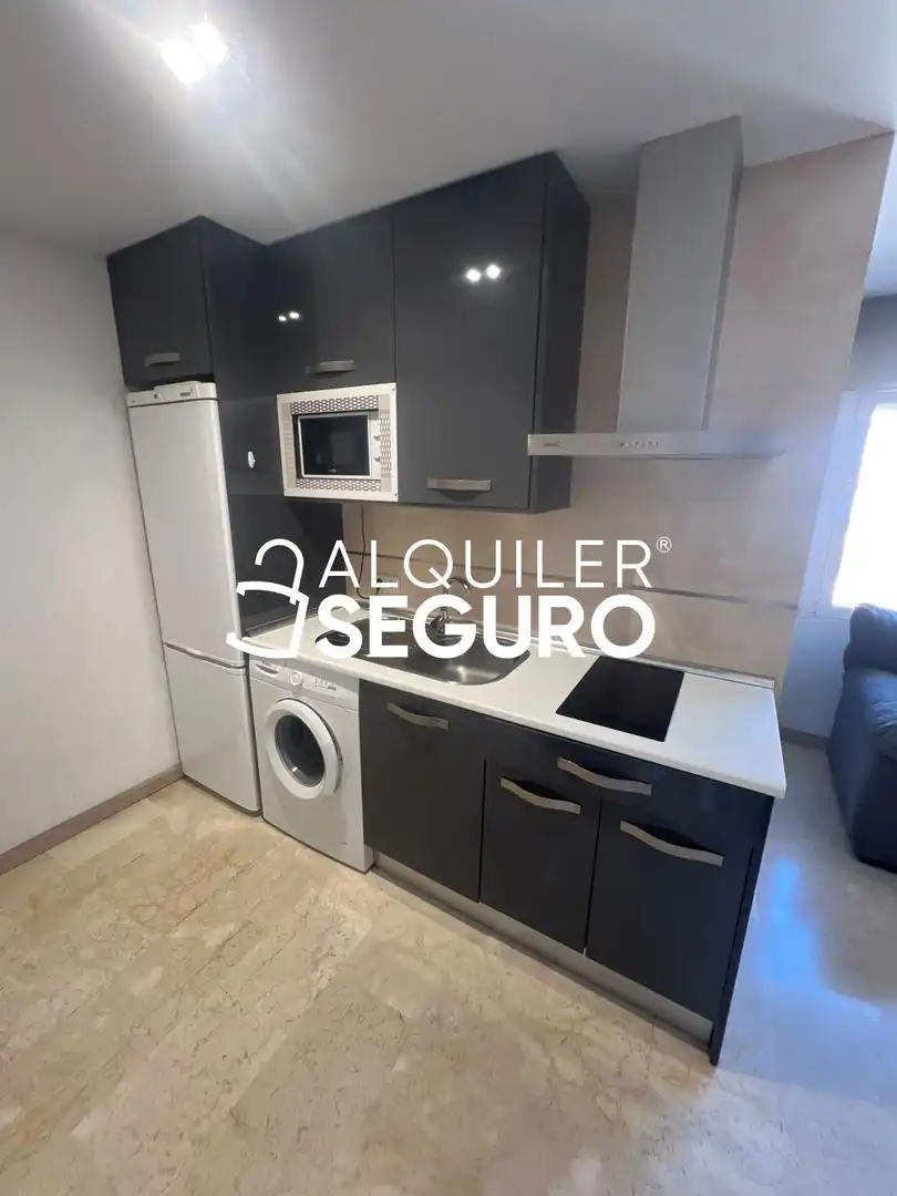 Cocina de Loft de alquiler en Madrid con Amueblado