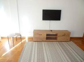 Photo 1 of Flat to rent in Llano, Asturias