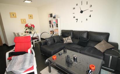 Sala d'estar de Dúplex en venda en Illescas amb Aire condicionat