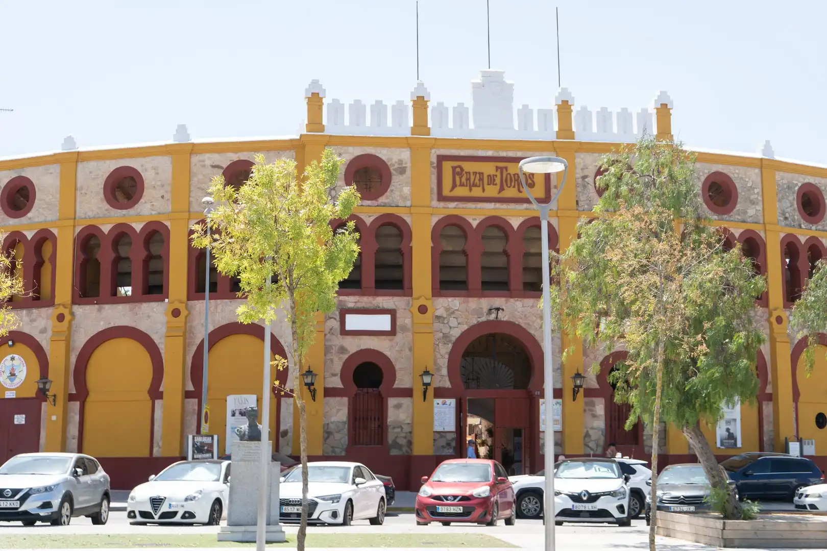 Vista exterior de Casa o xalet en venda en Sanlúcar de Barrameda amb Jardí privat