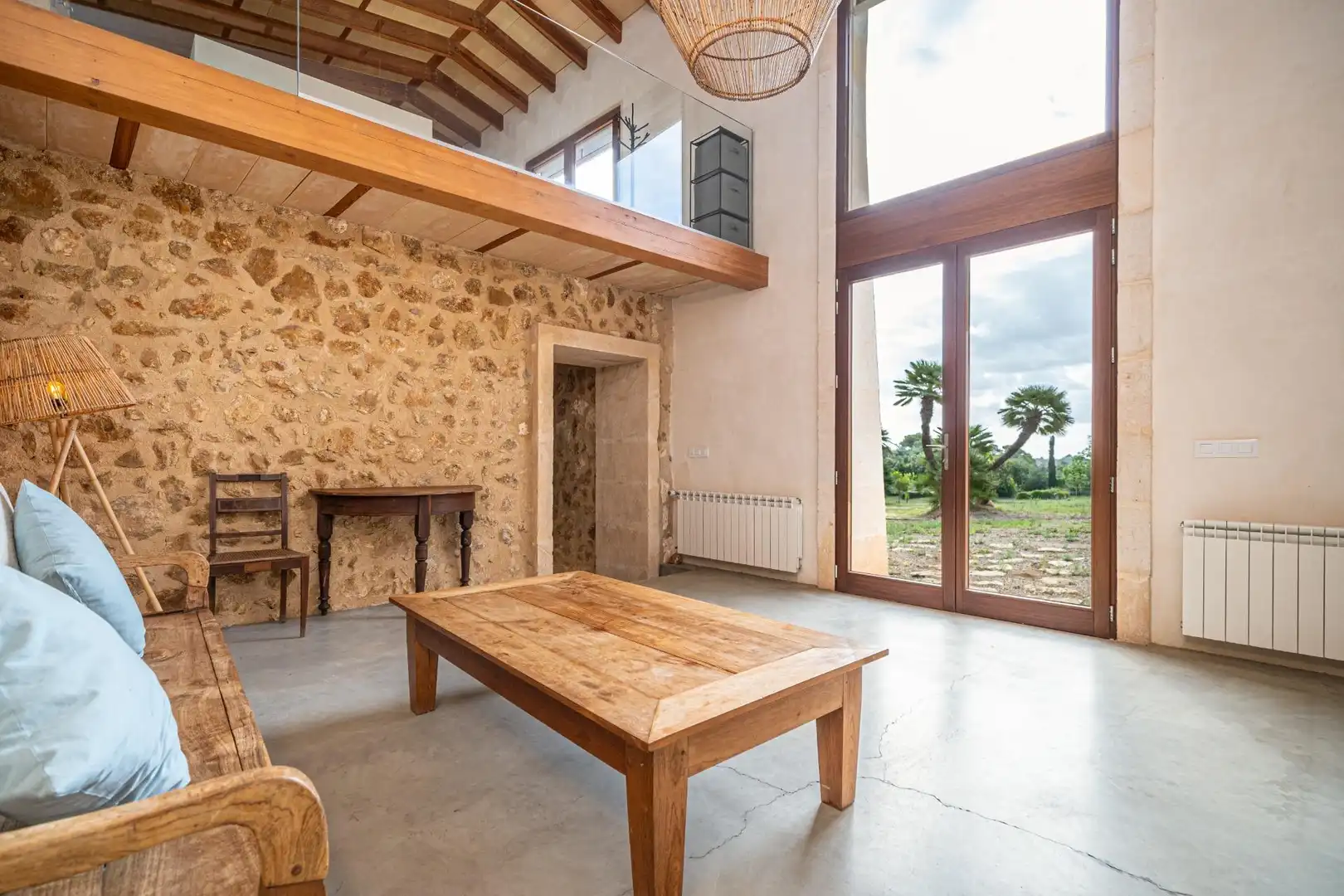 Living room of Country homes for sale in Manacor  with Air Conditioner, Heating and Private garden