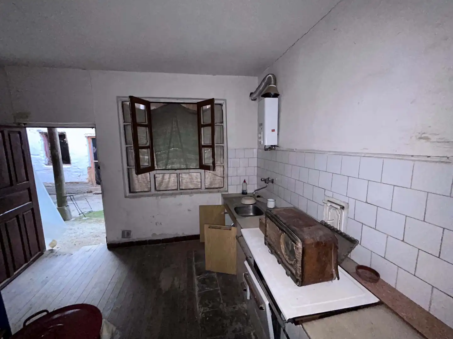 Country house zum Verkauf in Villaturiel