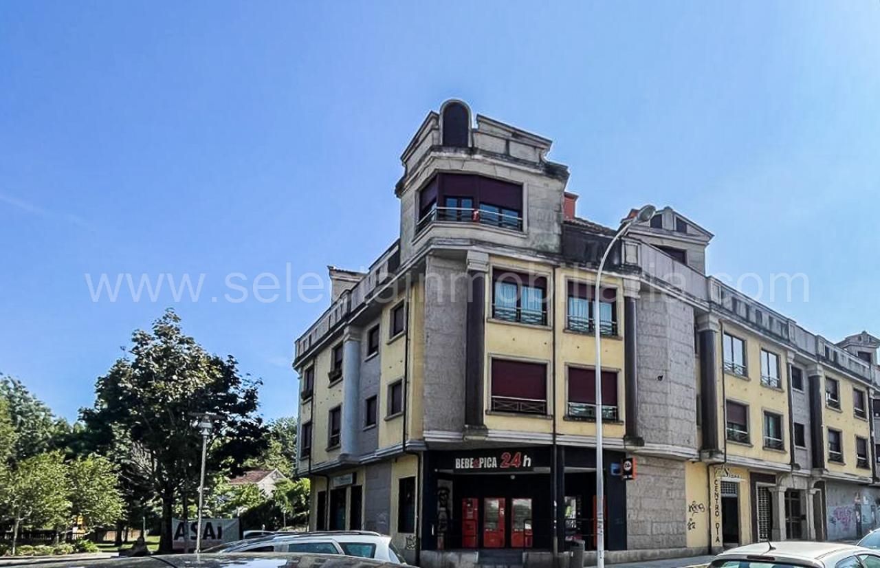 Exterior view of Flat to rent in Pontevedra Capital   with Heating, Parquet flooring and Storage room
