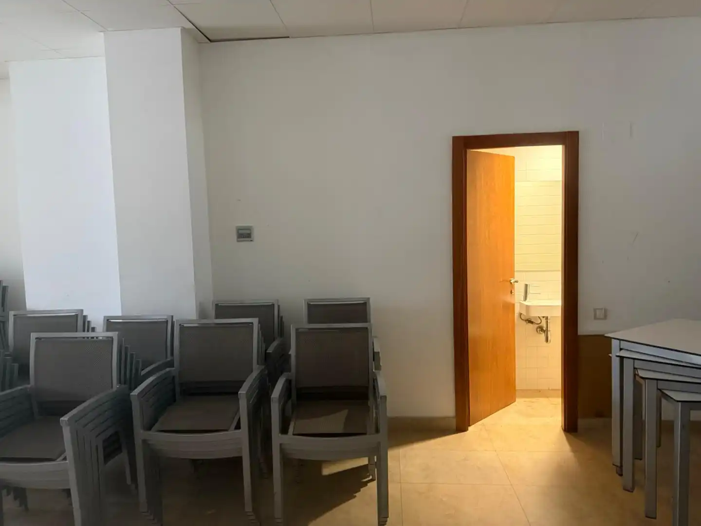 Local comercial de lloguer a Plaça de l'Espolsada, imagen 4