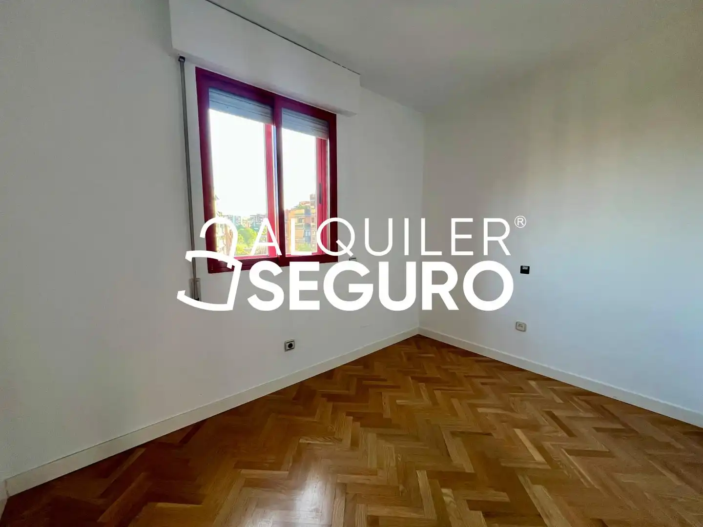 Bedroom of Flat for rent in Madrid  with Air Conditioner and Heating