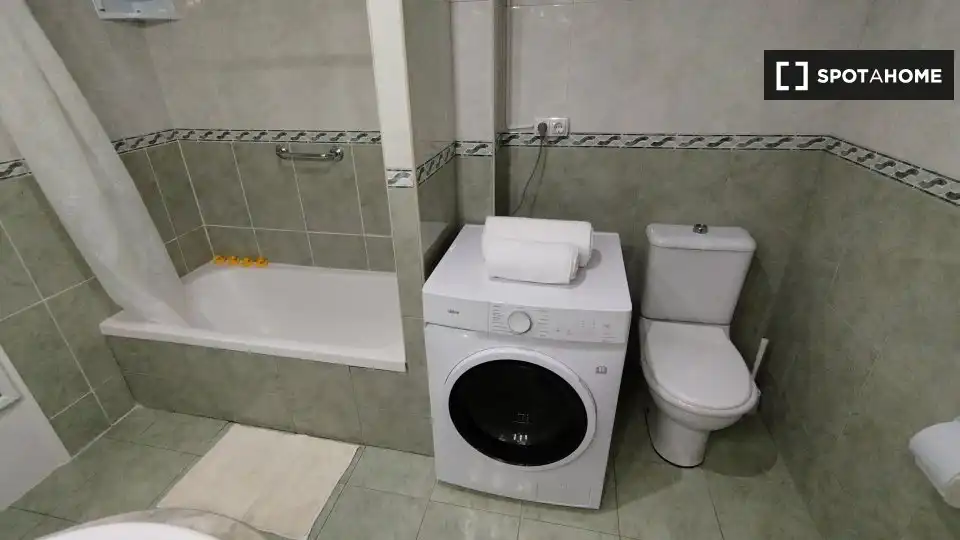 Wohnung zur Miete in Pont Vell