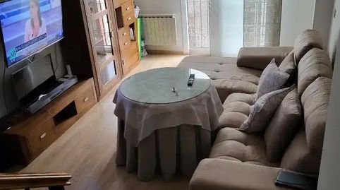 Foto 3 de Piso en venta en Calle Áurea Galindo, 17, La Zarzuela - San José - Belén, Linares