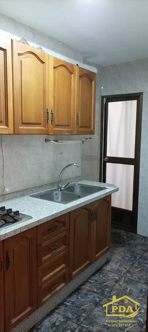 Flat for sale in Palma del Río, imagen 2