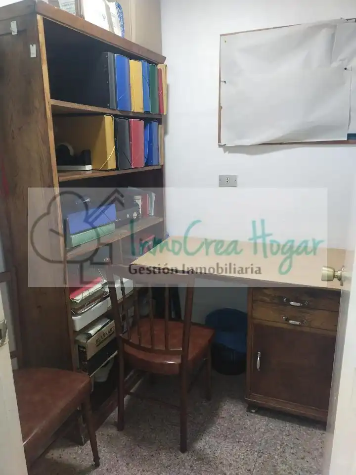 Local en traspaso en Vigo  con Aire acondicionado y Amueblado