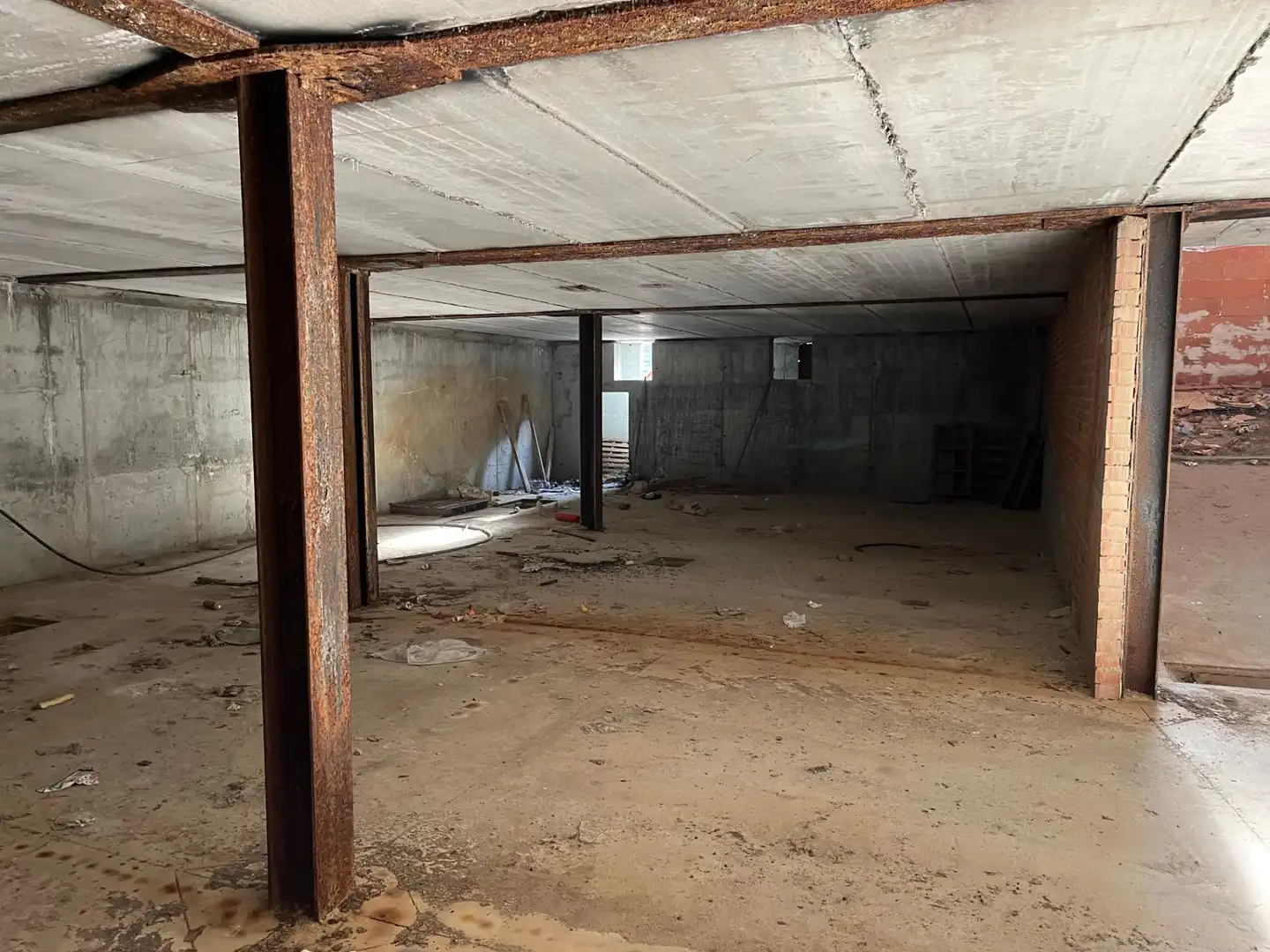 Buildings for sale in LAS PERALERAS, 8, El Tiemblo