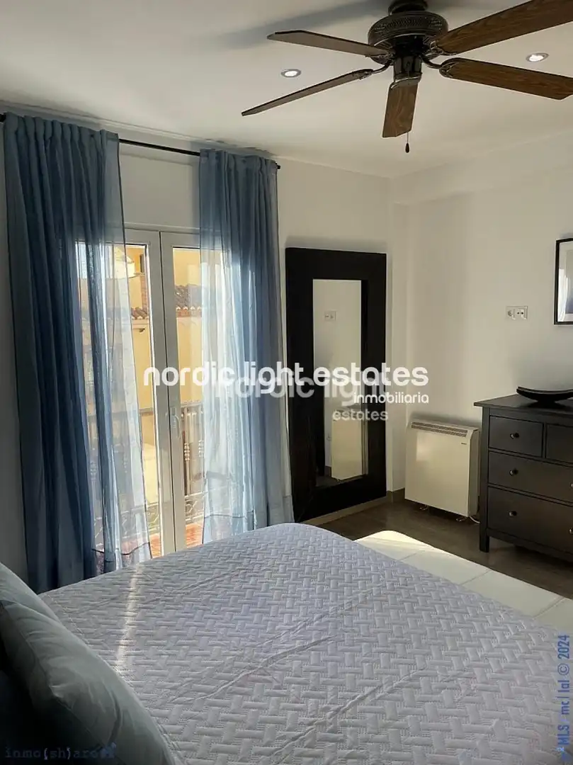 Habitación de Casa o chalet en venta en Nerja con Terraza y Piscina