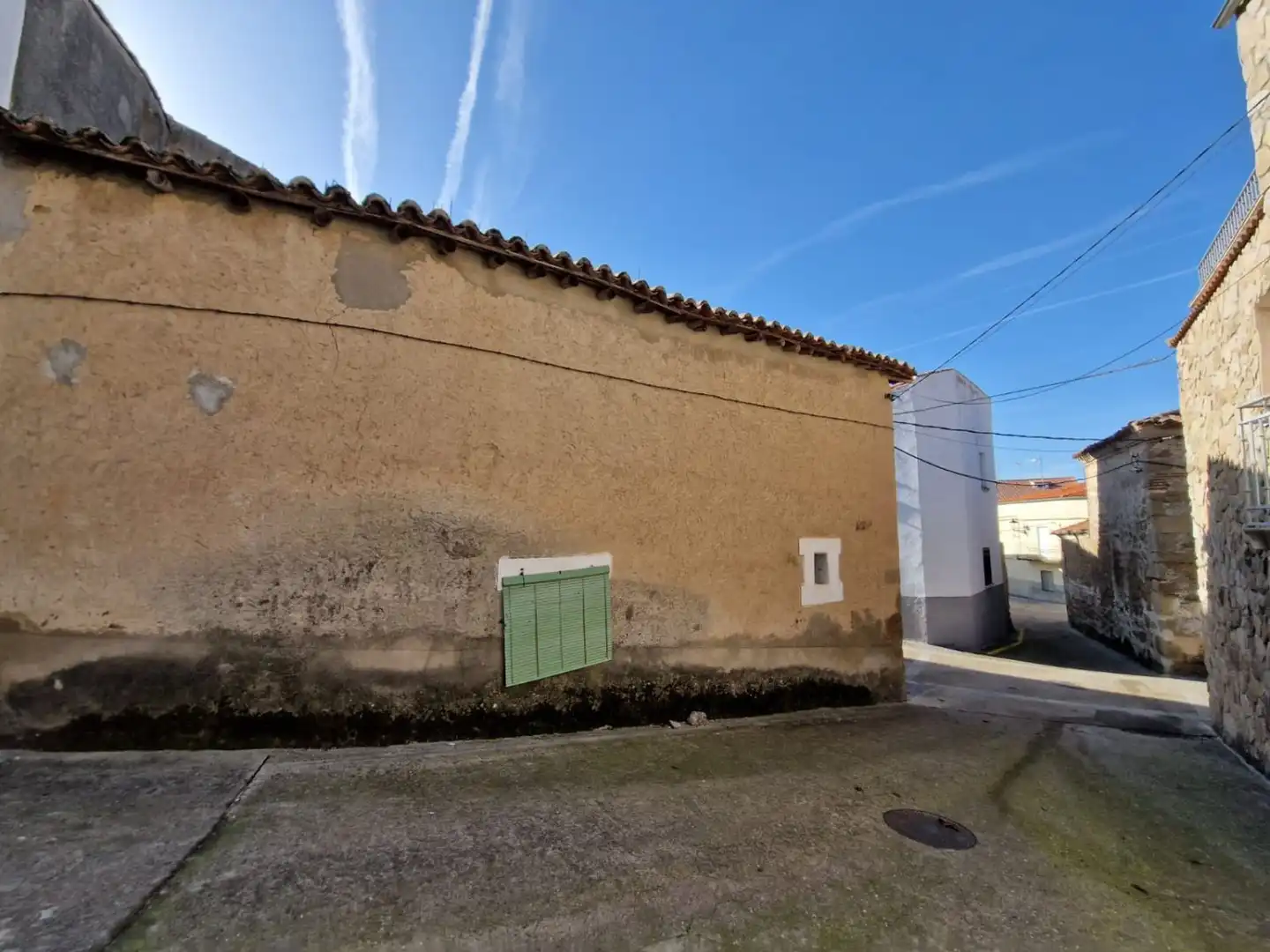 Exterior view of Houses for sale in Valdeobispo  with Heating and Terrace