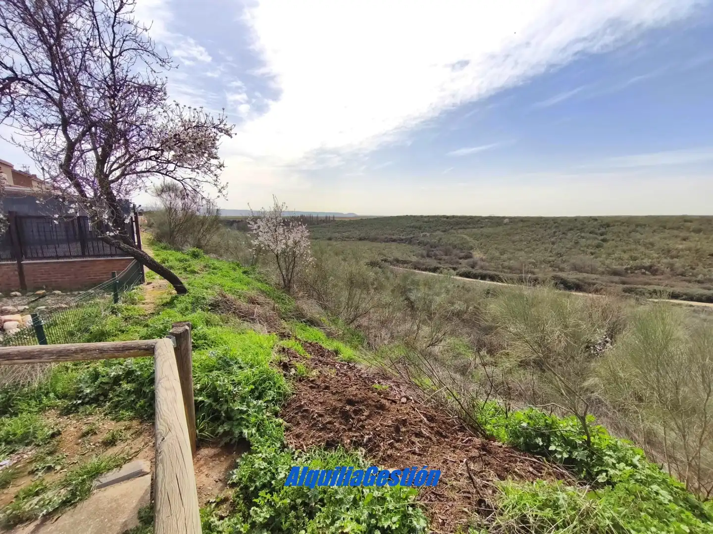 Terreno en venta en Quer